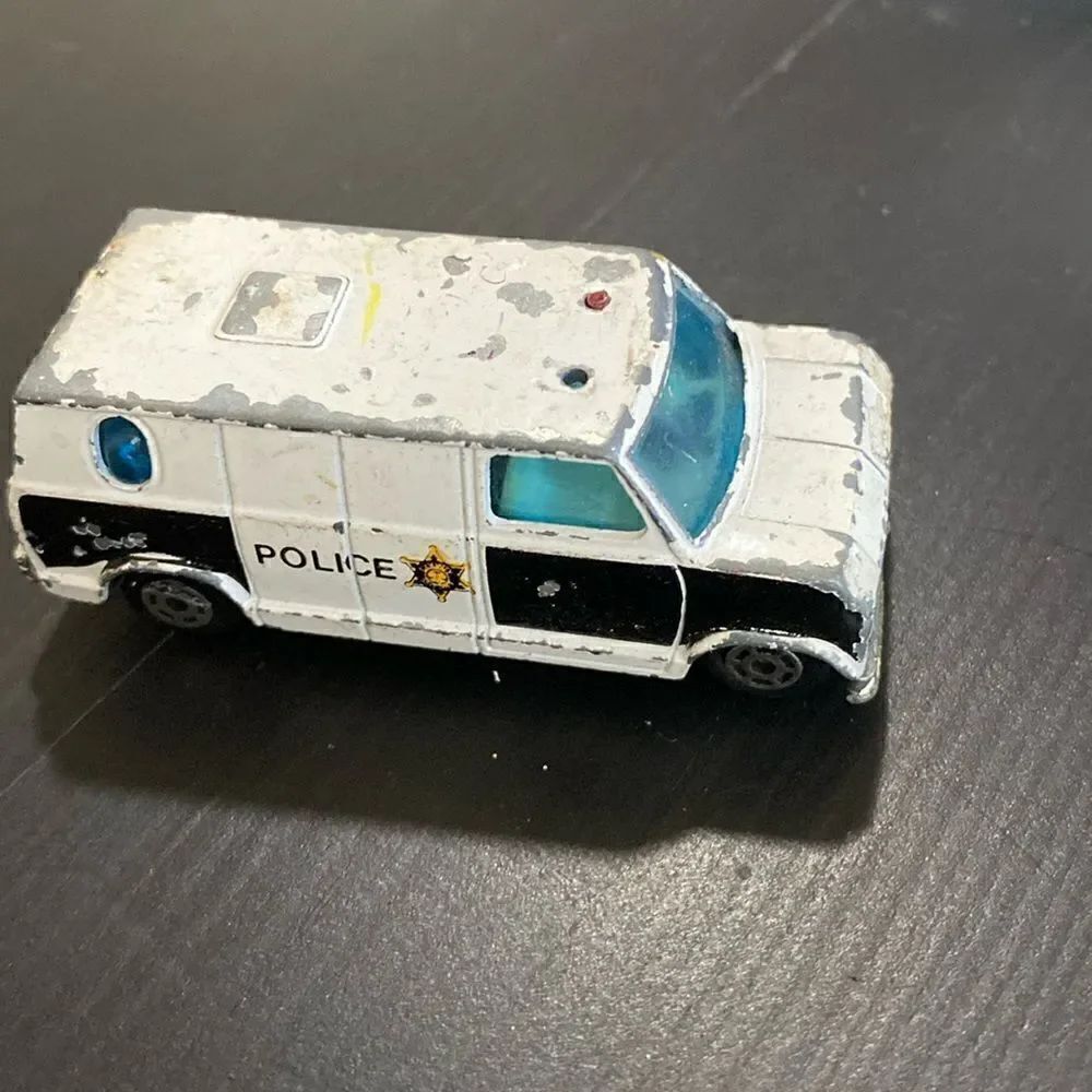 Vintage Yatming FORD ECONOLINE Police Van Diecast No 1501 Hong Kong 1981